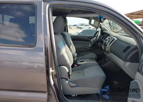 2012 Toyota Tacoma Prerunner V6 z USA, uszkodzony, nr VIN 5TFJU4GN2CX013975